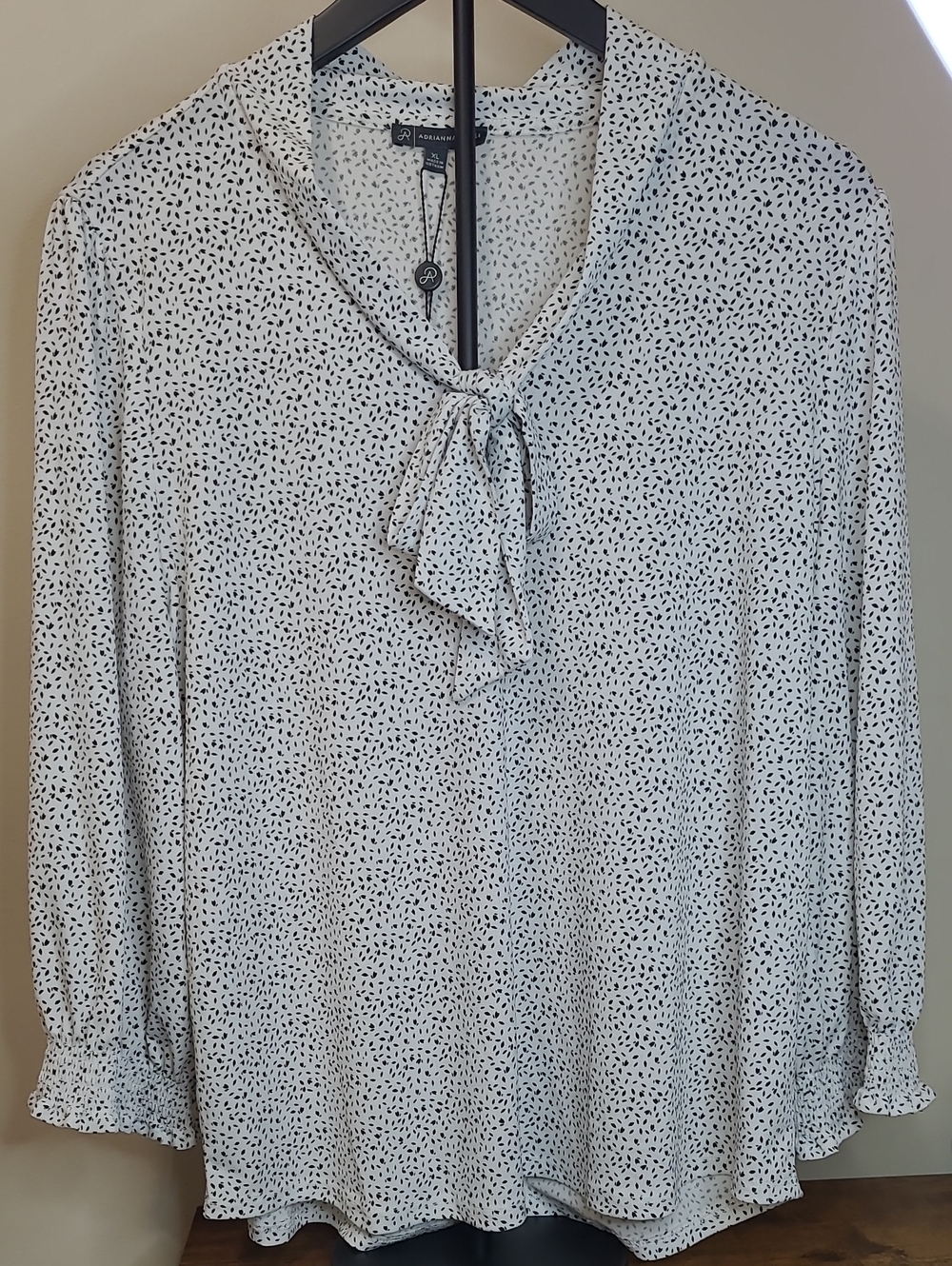 NWT Adrianna Papell White Blouse with Black Abstract Dot Print & Tie-Neck (XL)